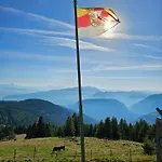 Gerlitzen-apartments דירה *